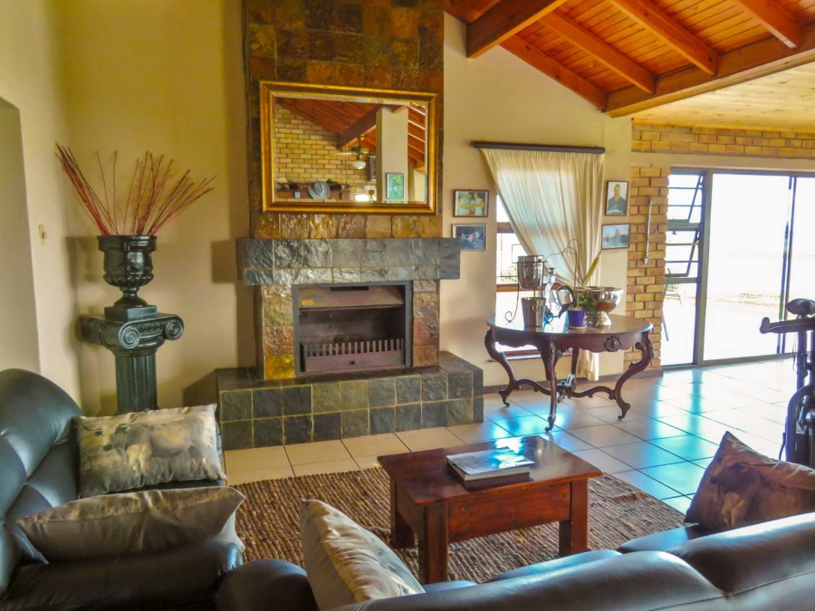 5 Bedroom Property for Sale in Amsterdamhoek Eastern Cape